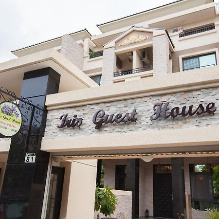 Iris Guest House Hualien City Exterior photo